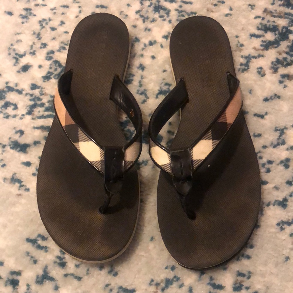 BURBERRY | Nova Check Flip Flop